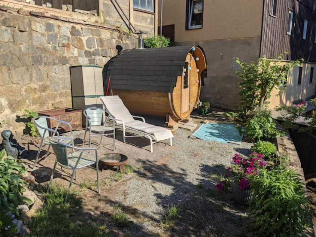 F2 - Urlaubsmagie Sauna, Whirlpool, Pool & Garten Sebnitz Zewnętrze zdjęcie