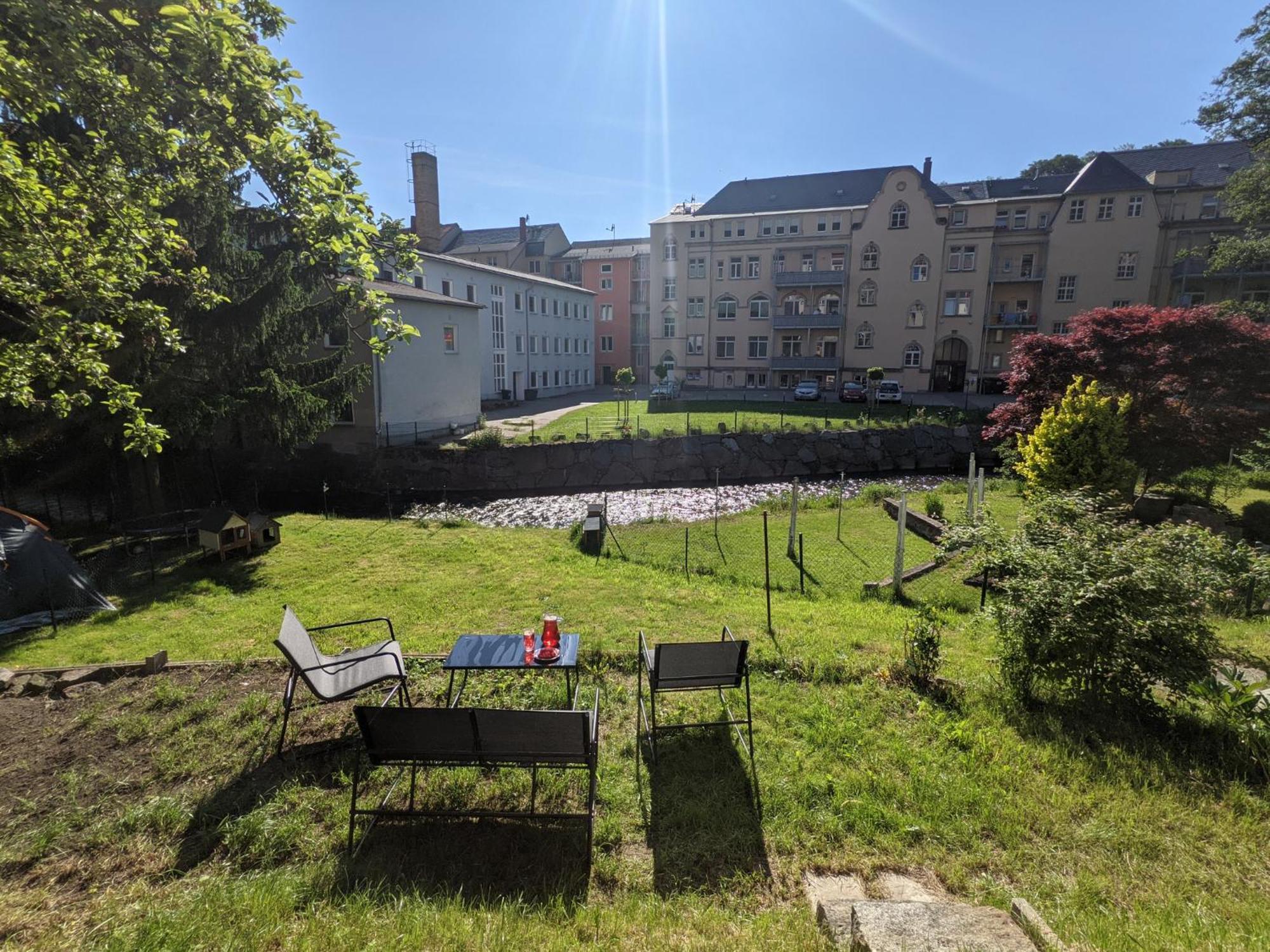 F2 - Urlaubsmagie Sauna, Whirlpool, Pool & Garten Sebnitz Zewnętrze zdjęcie